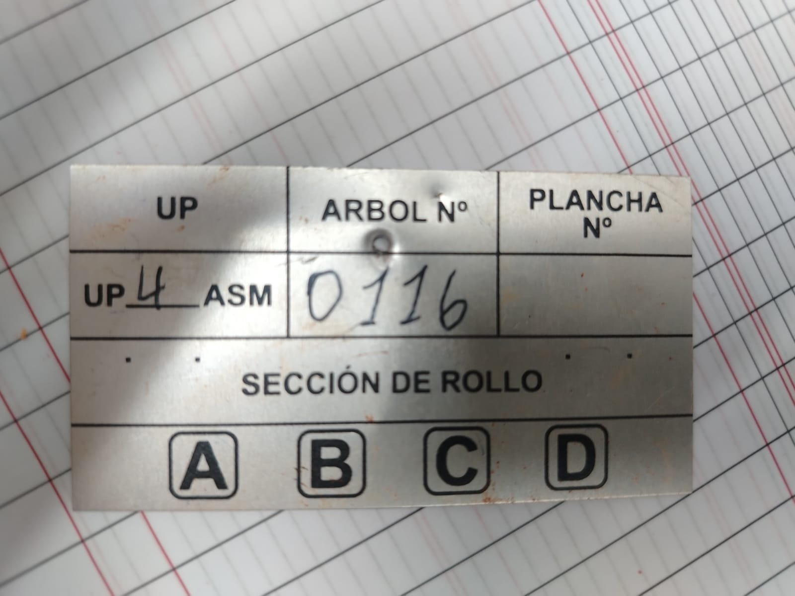 Etiqueta de identificación UP, árbol, plancha y sección de rollo
